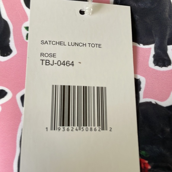 NWT Betsey Johnson Insulated Lunch Tote. Dog Lovers Design. - Picture 7 of 10